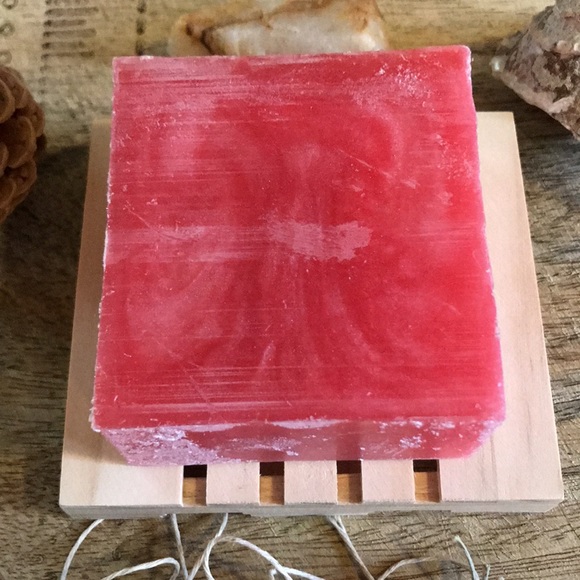 Raspberry Limeade vegan glycerin soap/ 4.5 oz/ Mountain. Mom Soap co / pink - Picture 3 of 11